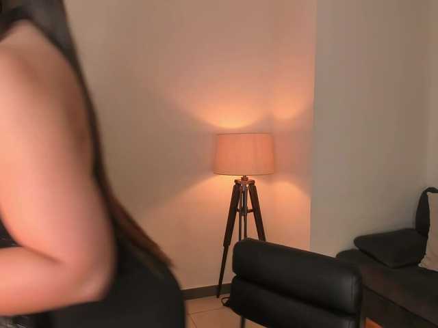 AlinaKravitz's BongaCams show and profile