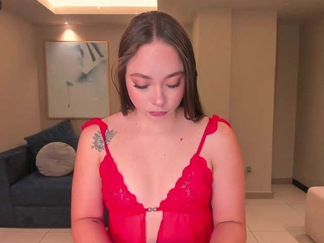 AlinaKravitz's BongaCams show and profile