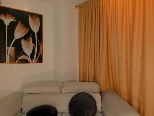 AlinaKravitz's BongaCams show and profile