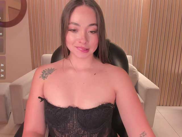 AlinaKravitz's BongaCams show and profile