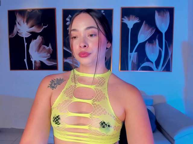 AlinaKravitz's BongaCams show and profile
