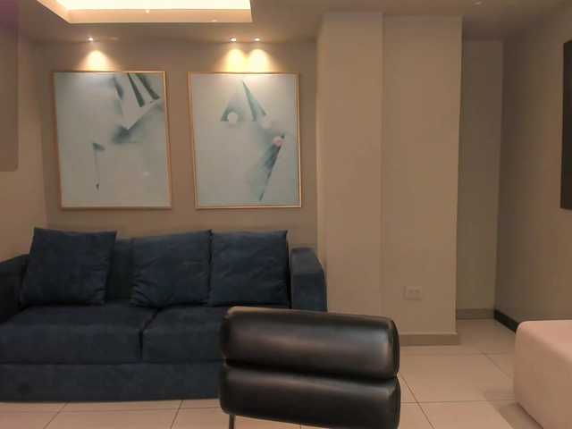 AlinaKravitz's BongaCams show and profile