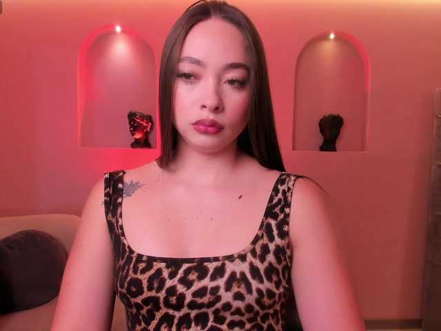 AlinaKravitz's BongaCams show and profile