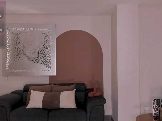 AlinaKravitz's BongaCams show and profile