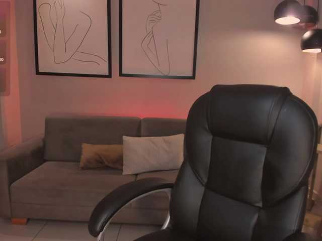 AlinaKravitz's BongaCams show and profile