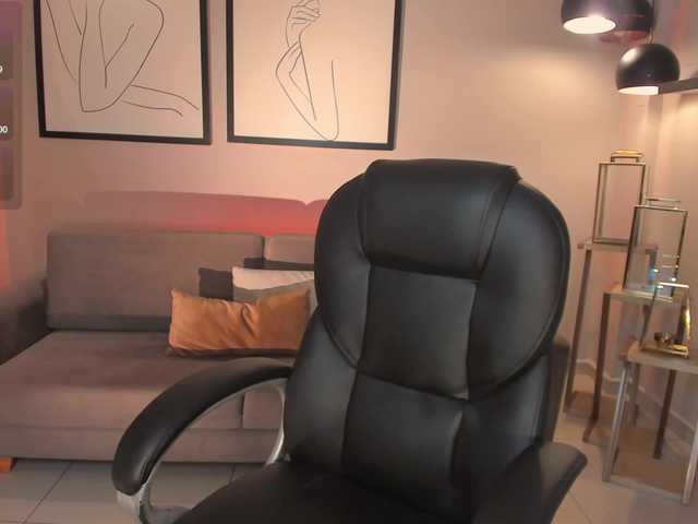 AlinaKravitz's BongaCams show and profile