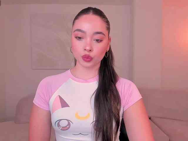 AlinaKravitz AlinaKravitz