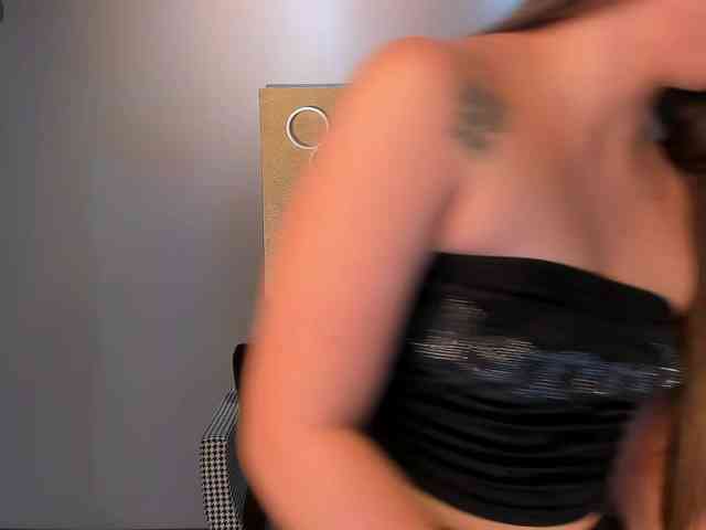 AlinaKravitz AlinaKravitz