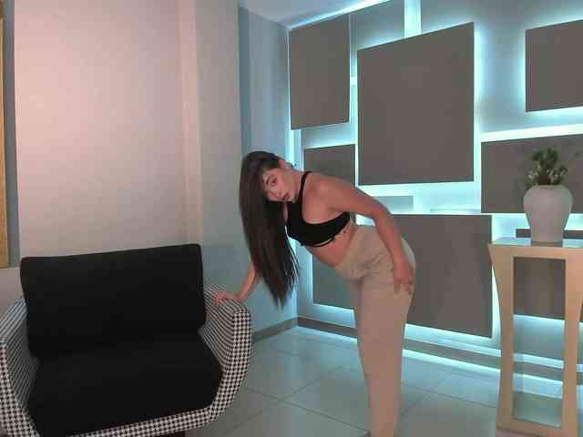 AlinaKravitz AlinaKravitz