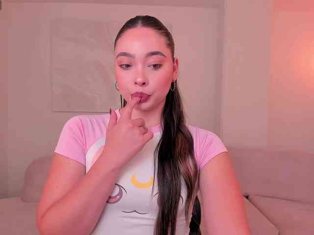 AlinaKravitz AlinaKravitz