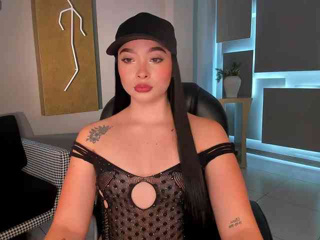 AlinaKravitz AlinaKravitz