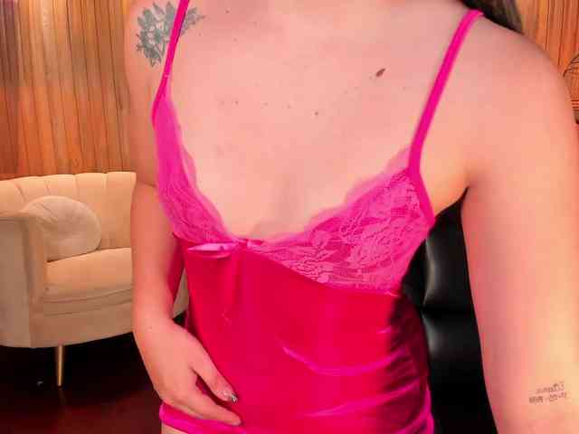 AlinaKravitz webcam