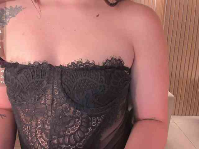 AlinaKravitz AlinaKravitz