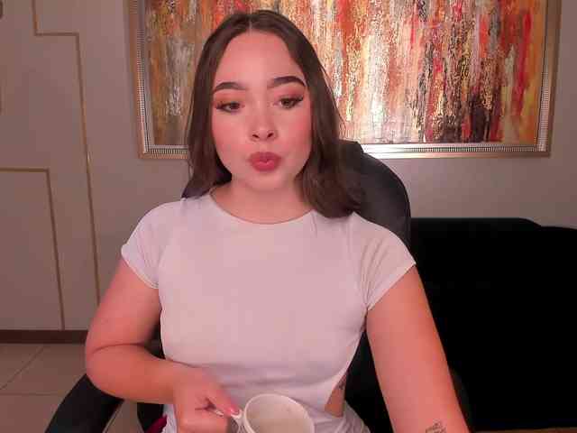 AlinaKravitz AlinaKravitz