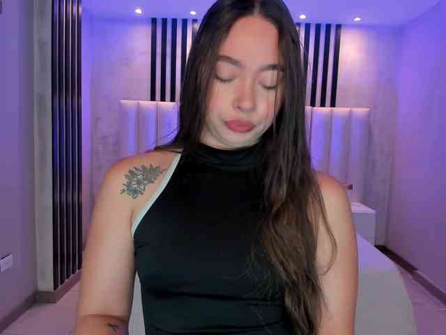 AlinaKravitz AlinaKravitz