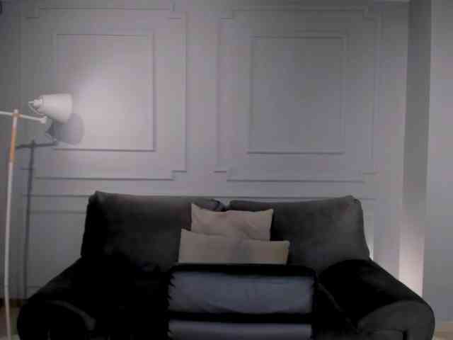 AlinaKravitz webcam