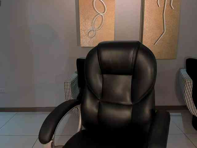 AlinaKravitz AlinaKravitz