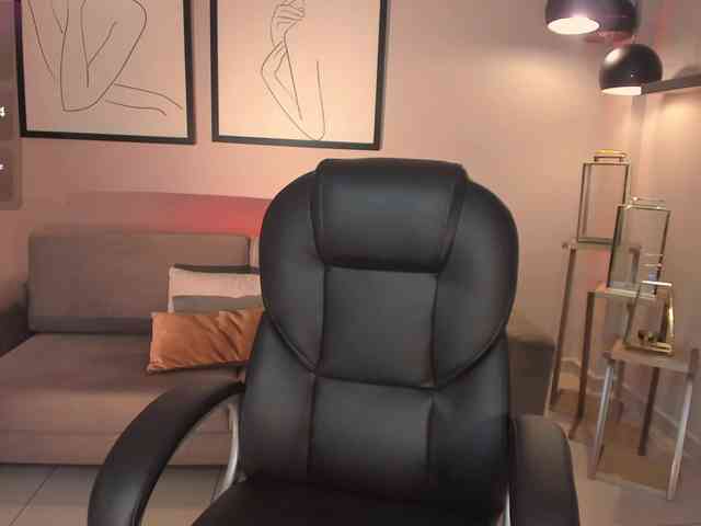 AlinaKravitz AlinaKravitz