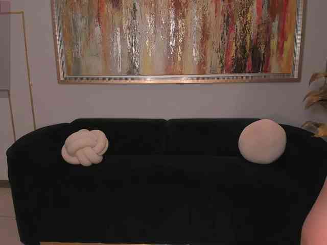 AlinaKravitz AlinaKravitz