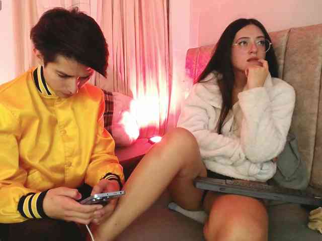 pinkpokemons webcam