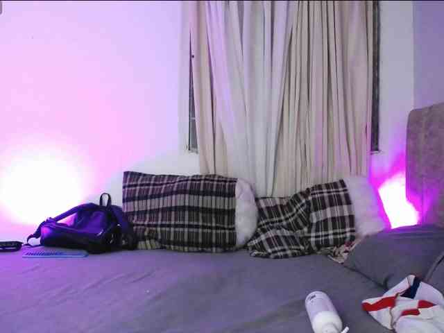 pinkpokemons webcam