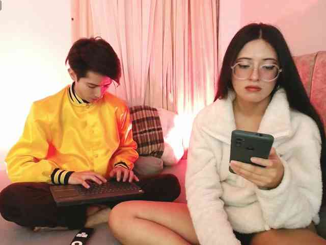pinkpokemons webcam