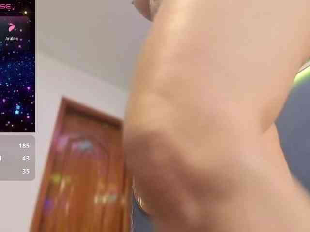 LatinaVibes webcam