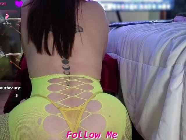 LatinaVibes webcam