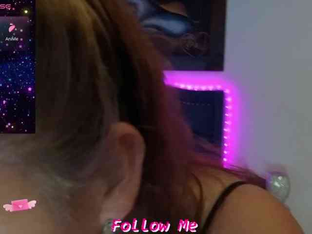 LatinaVibes webcam