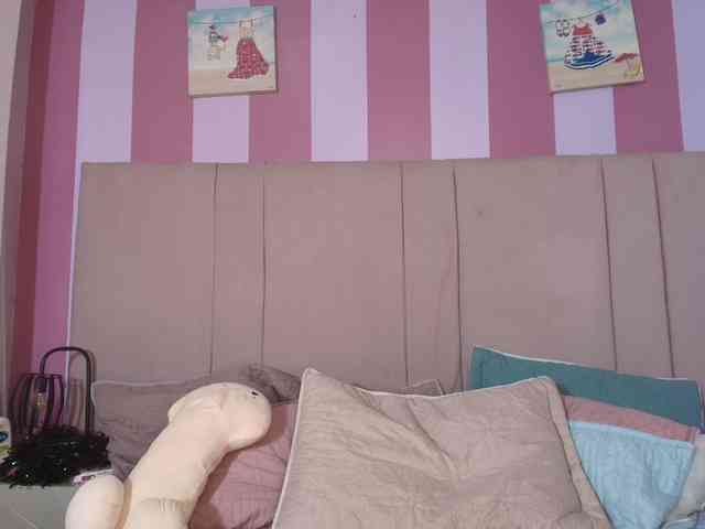 lauraltt webcam