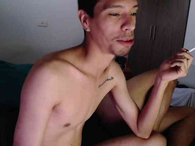 paologrey18 Live Webcam on BongaCams
