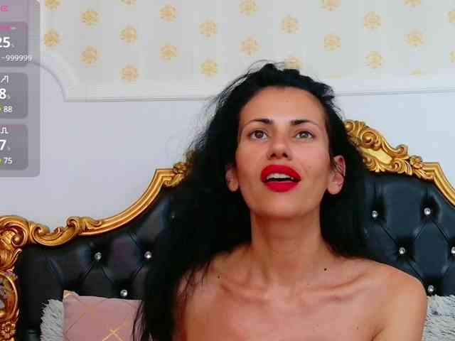 Vivian-Cross webcam