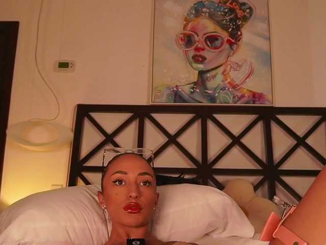 LunaMystyque's BongaCams show and profile