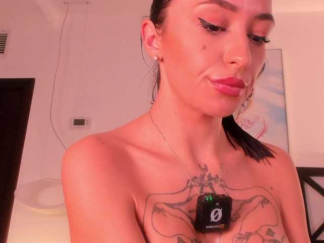 LunaMystyque's BongaCams show and profile