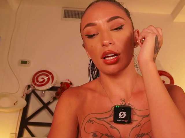 LunaMystyque's BongaCams show and profile