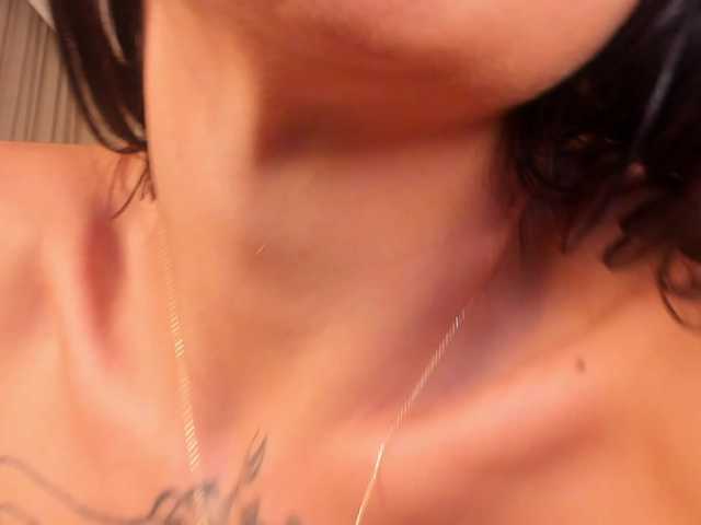 LunaMystyque's BongaCams show and profile