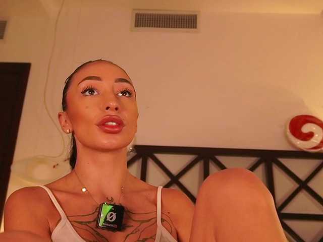 LunaMystyque's BongaCams show and profile