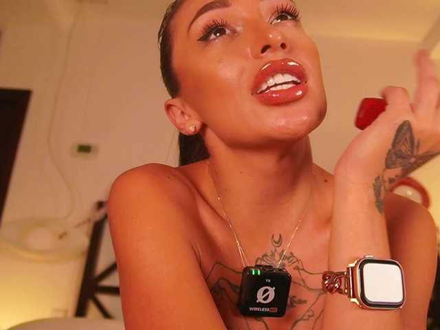 LunaMystyque's BongaCams show and profile