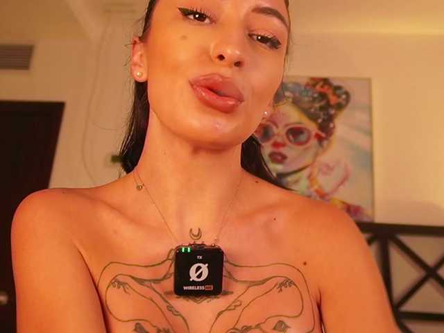 LunaMystyque's BongaCams show and profile