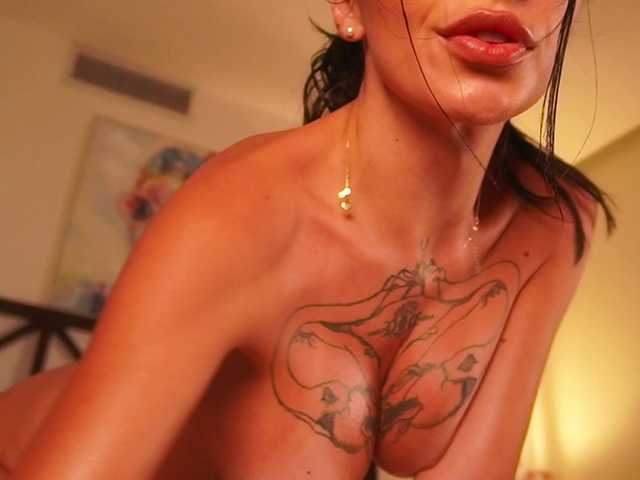 LunaMystyque's BongaCams show and profile