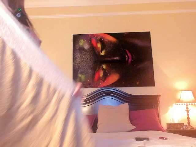 LunaMystyque's BongaCams show and profile