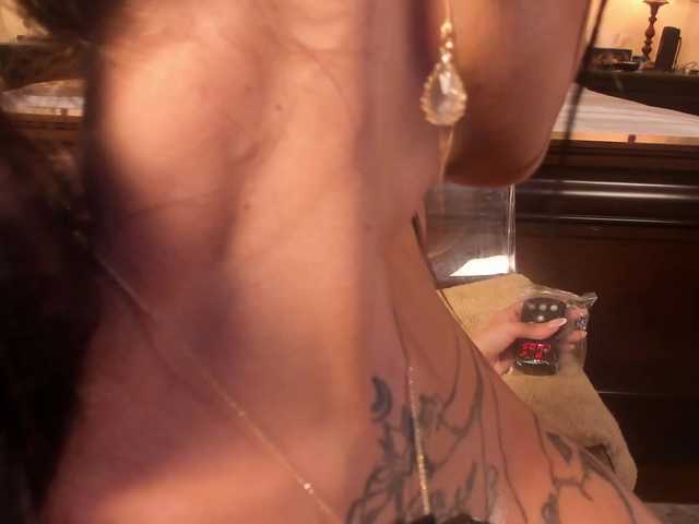 LunaMystyque live cam