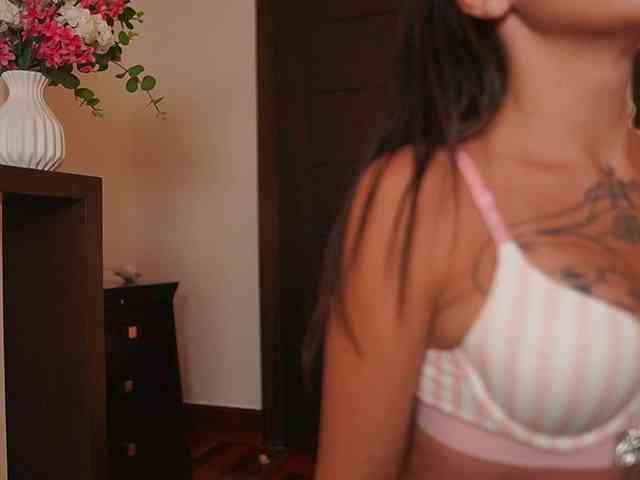 LunaMystyque webcam