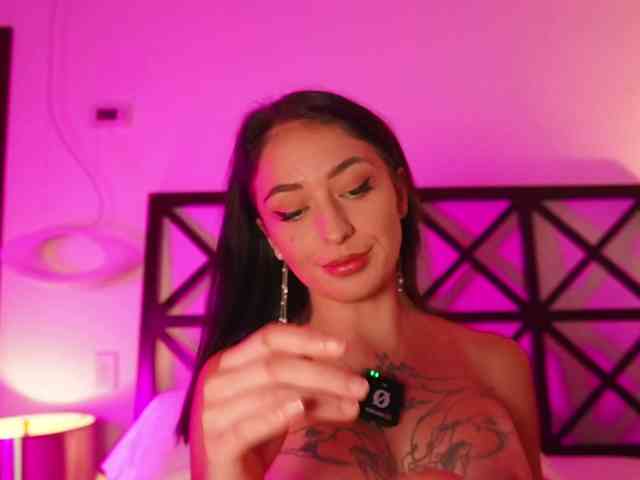 LunaMystyque webcam