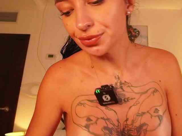 LunaMystyque Live Webcam on BongaCams