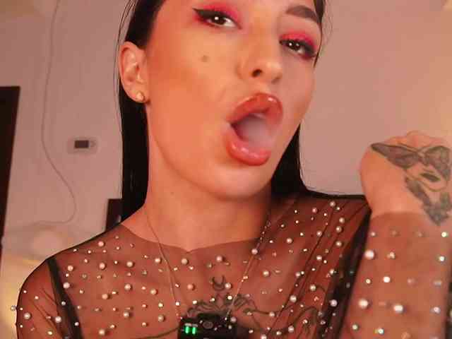 LunaMystyque bongacams