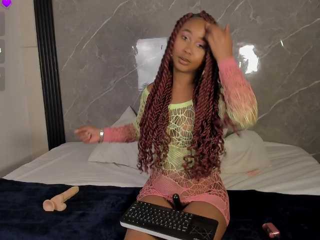 Rachellebony's BongaCams show and profile