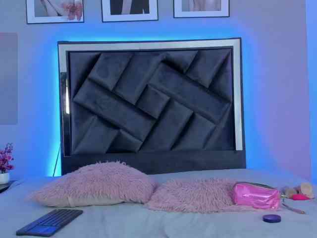Rachellebony webcam