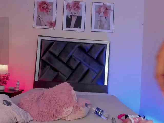 Rachellebony webcam