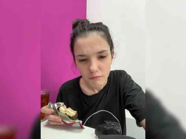 Emilechka webcam